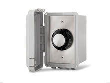 Infratech 240V Single INF20 Surface Mount Gangbox Weatherproof