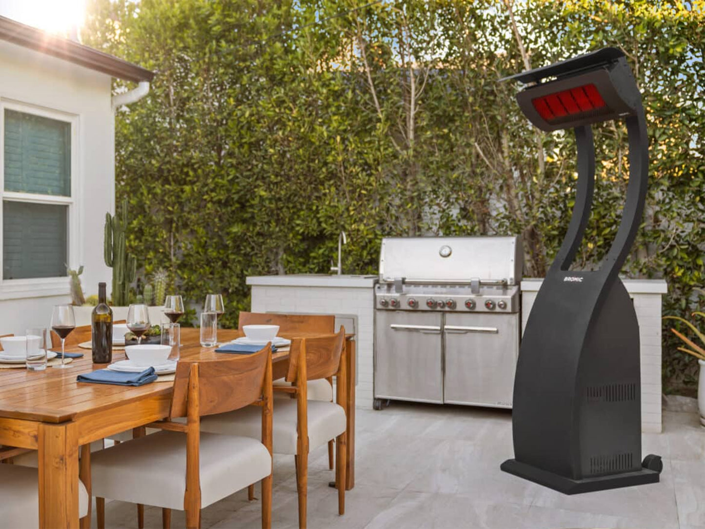Bromic Tungsten Freestanding Gas Outdoor Heater