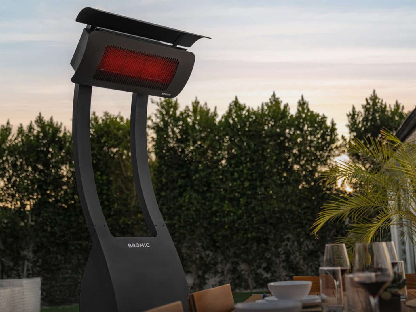 Bromic Tungsten Freestanding Gas Outdoor Heater